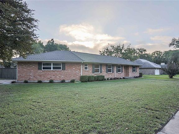 2nd image of 408 Highland Dr