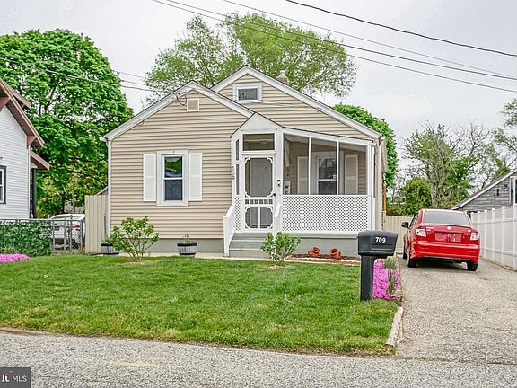 3rd image of 709 S State St