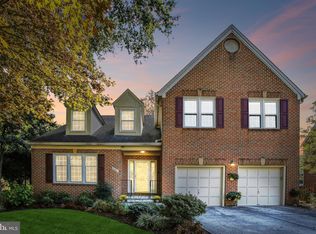 4411 Nuttall Rd, Fairfax, VA 22032