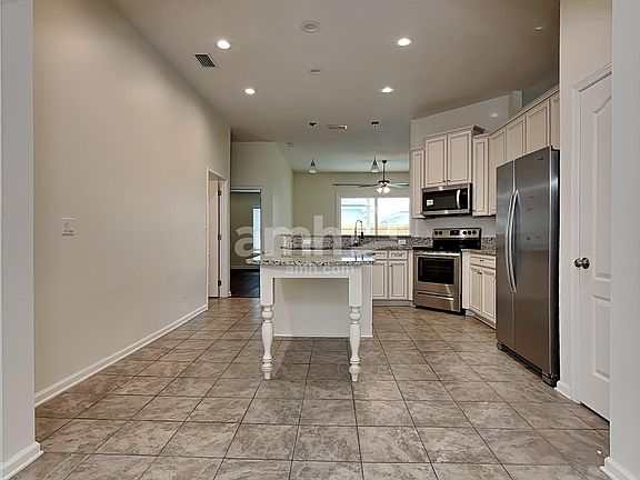4th image of 86242 Cloister Ct