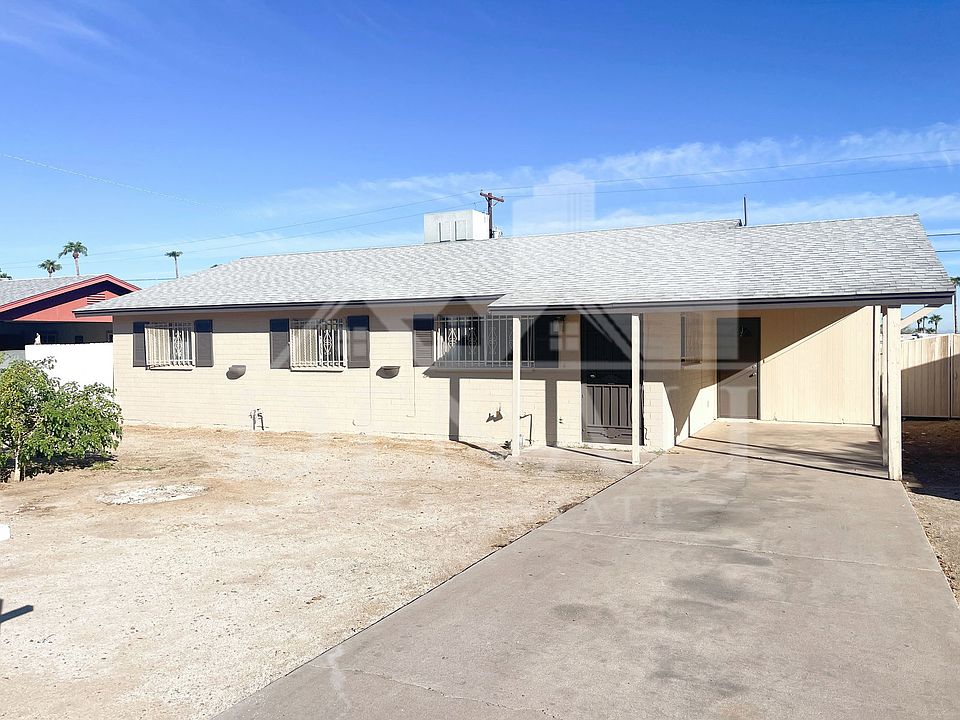 1st image of 410 E Desert Dr