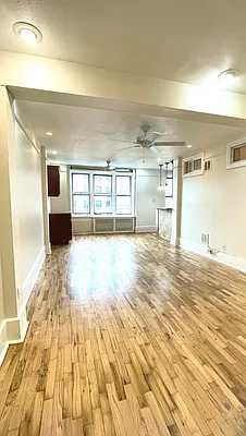 Rented by Oxford Property Group | media 13