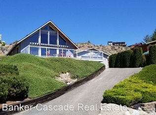 209 San Remo Ln, Chelan, WA 98816