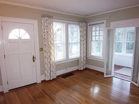 1176 Holly Street NW — Photo 3