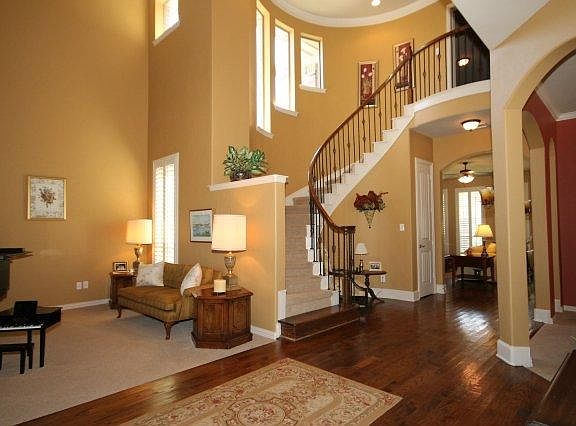 2nd image of 10931 Thomasville Ln