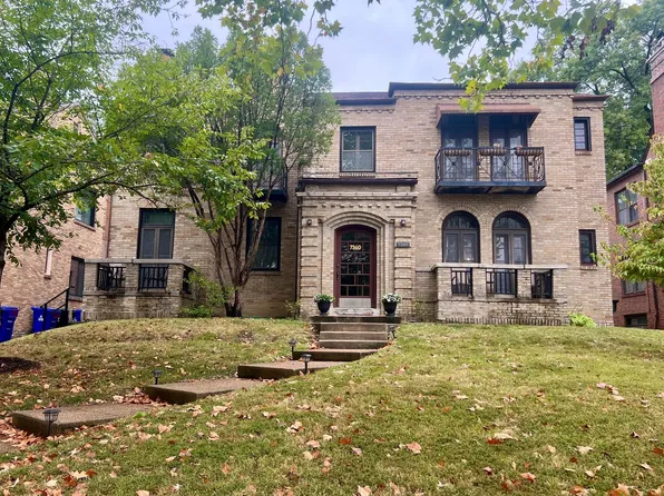 7360 Pershing Ave, Saint Louis, MO 63130