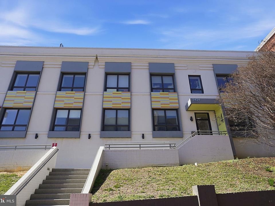 1st image of 2424 17th St NW APT 101