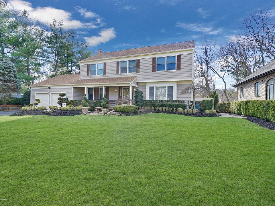 1st image of 500 Seton Cir