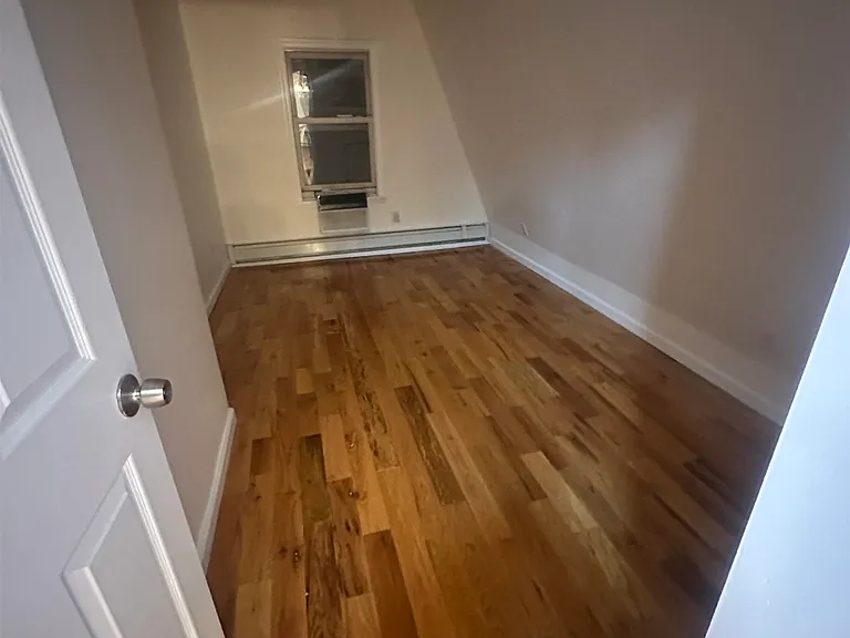 192 Fairview Ave — Photo 11