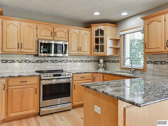 4th image of 8704 S 97th Ave