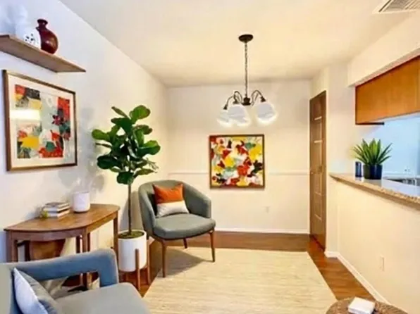 10616 Mellow Mdws APT 40B, Austin, TX 78750