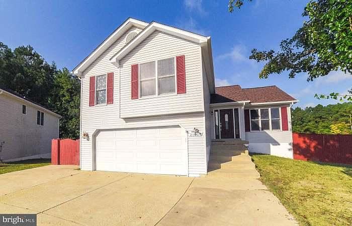 1st image of 21403 Carmen Woods Dr