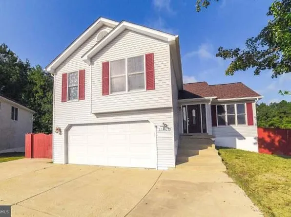 21403 Carmen Woods Dr, Lexington Park, MD 20653