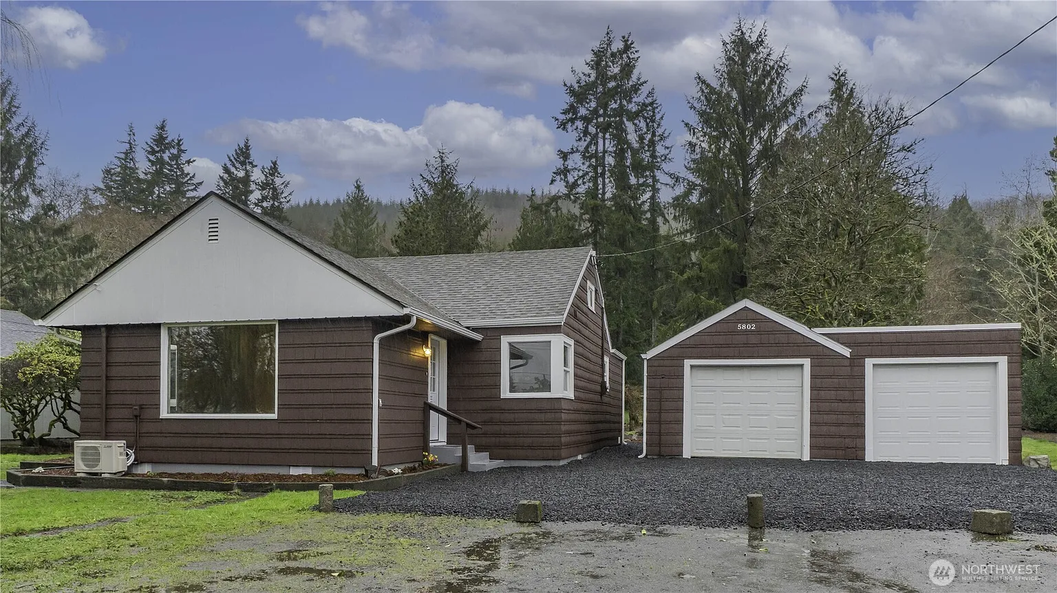 5802 Olympic Highway photo 1