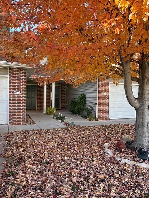 1st image of 6209 Windhaven Dr