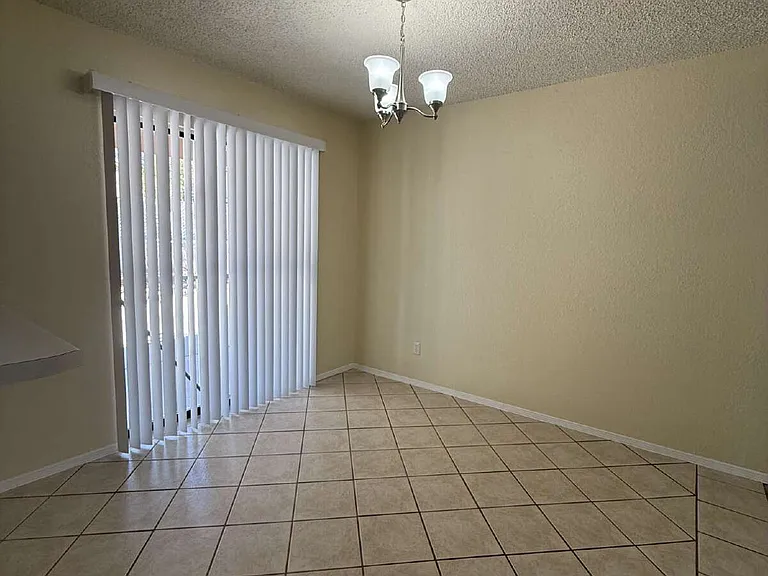 12000 Ivory Gate Way — Photo 14