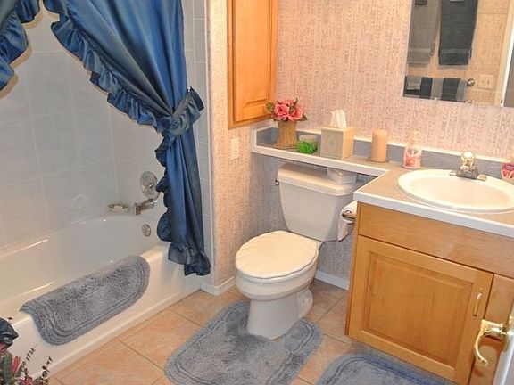 3rd image of 13469 S Driftwood Dr