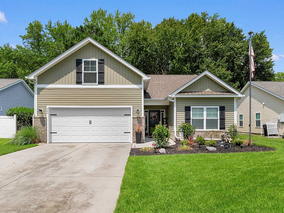 1st image of 344 Clearwater Dr.