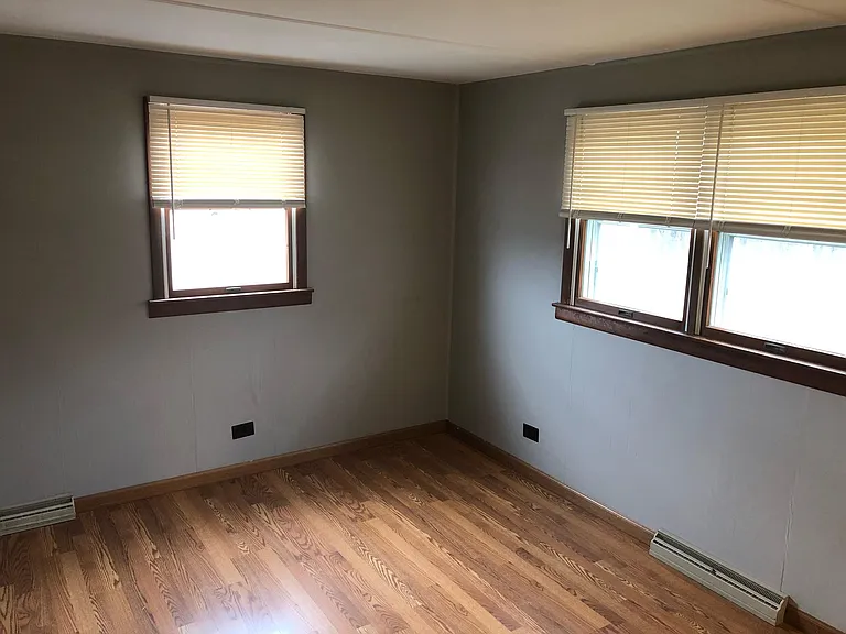 948 Monaca Rd — Photo 12