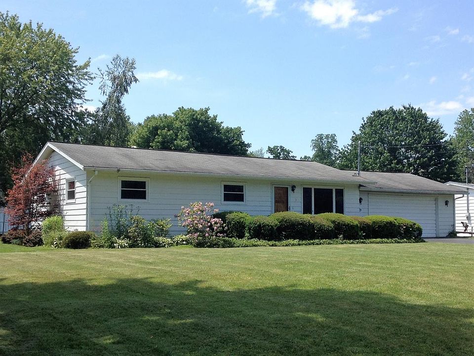 1st image of 12375 Lakeside Dr