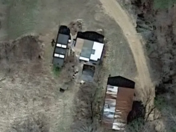 1235 Old Blue Ponds Rd, Nunnelly, TN 37137