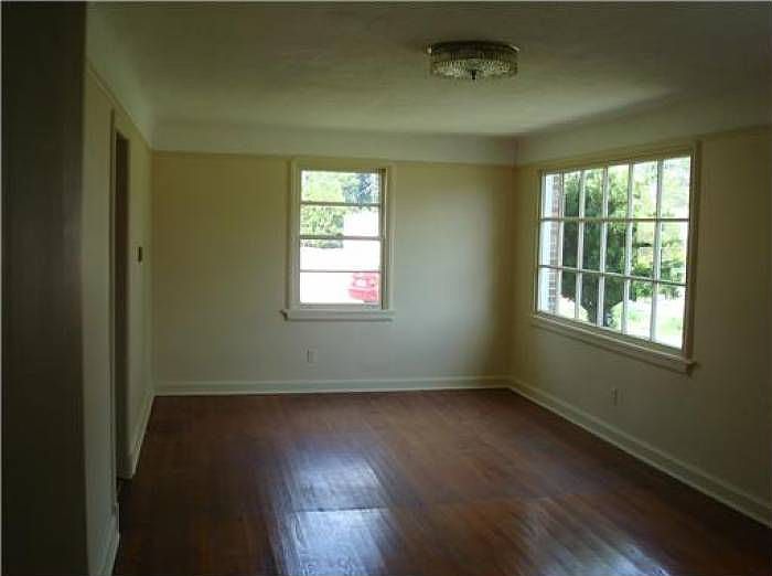 2nd image of 5828 Kevin Dr