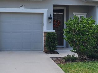 1057 Amber Leaf Trl, Wesley Chapel, FL 33544
