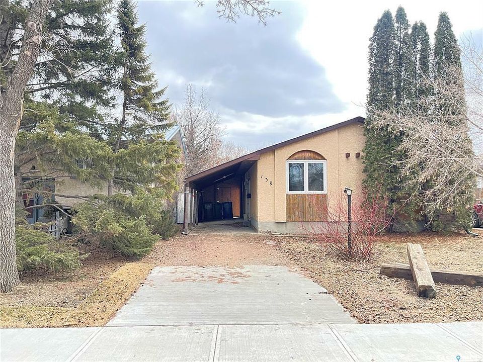 1st image of 138 Turner Cres