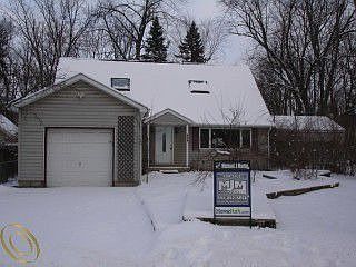 1st image of 2640 Valley Dr