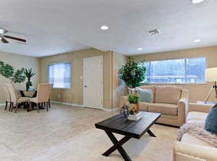1354 Lady Marion Ln, Dunedin, FL 34698
