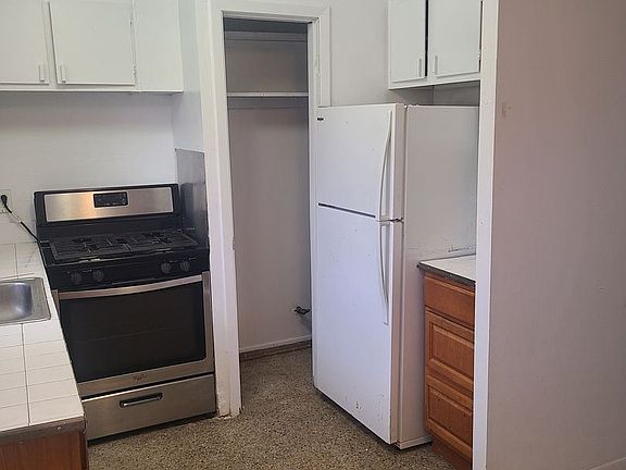 4th image of 1307 NW 6th St #6
