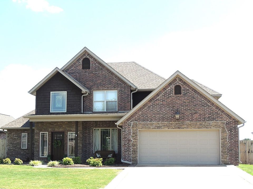 1st image of 4124 Willowbend Dr