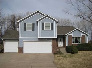 518 N Bay Country St, Wichita, KS 67235