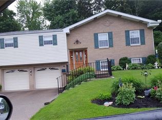 210 Elrose Dr, Pittsburgh, PA 15237