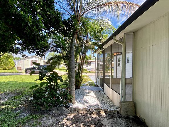 3rd image of 209 Gazelle Dr