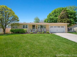 41 Seneca Dr, Montgomery, IL 60538