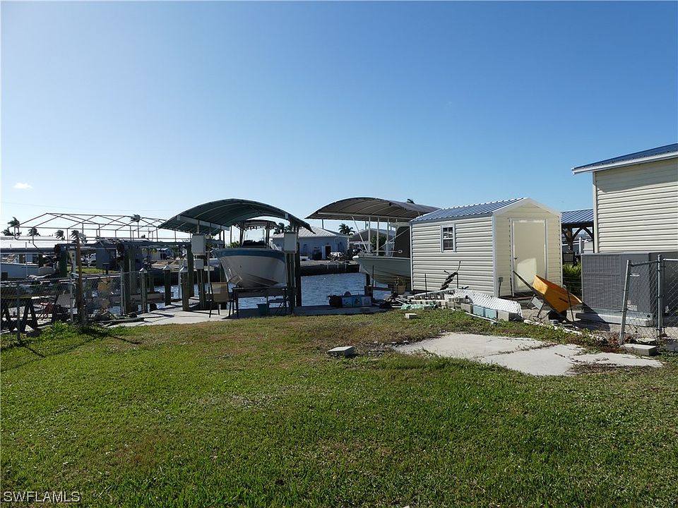 1st image of 3779 Coconut Dr