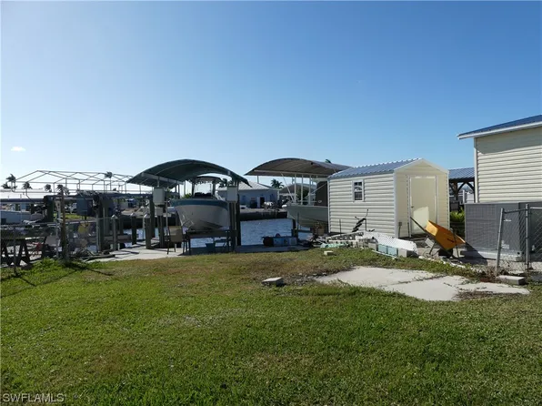 3779 Coconut Dr, Saint James City, FL 33956