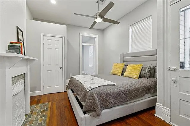 2418 Valence St — Photo 9