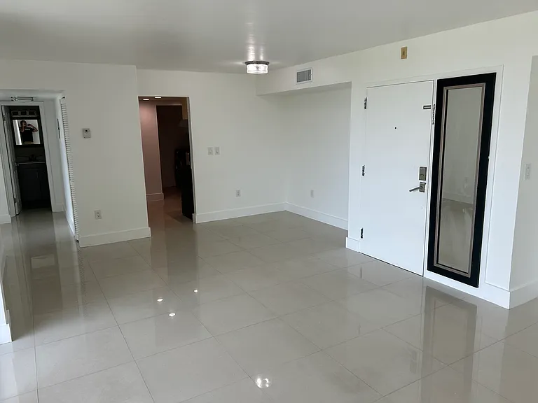 2075 SW 122nd Ave #409 — Photo 17