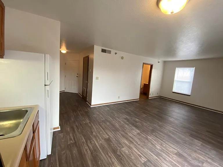 Greenbush Apartments — Photo 9