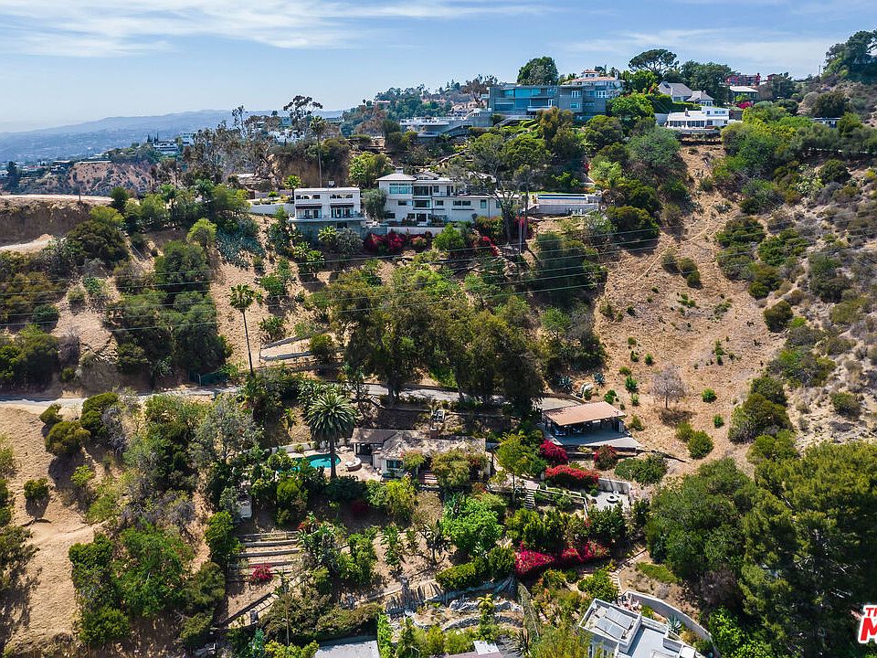 1st image of 1860 Blue Heights Dr