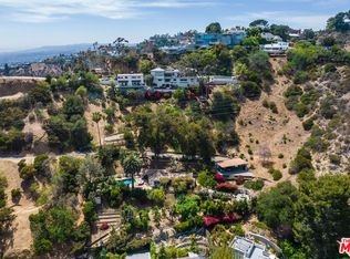 1860 Blue Heights Dr, Los Angeles, CA 90069