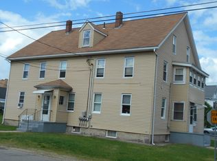 27 Meade St APT 3, Milford, MA 01757