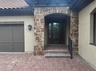 3114 W 137th St, Leawood, KS 66224