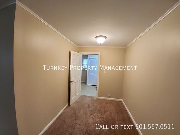 5th image of 722 N Fillmore St