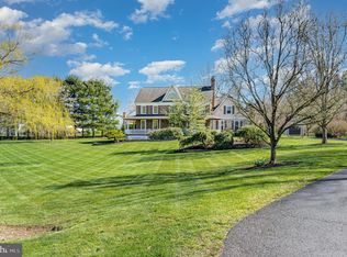 6125 Westover Dr, Mechanicsburg, PA 17050