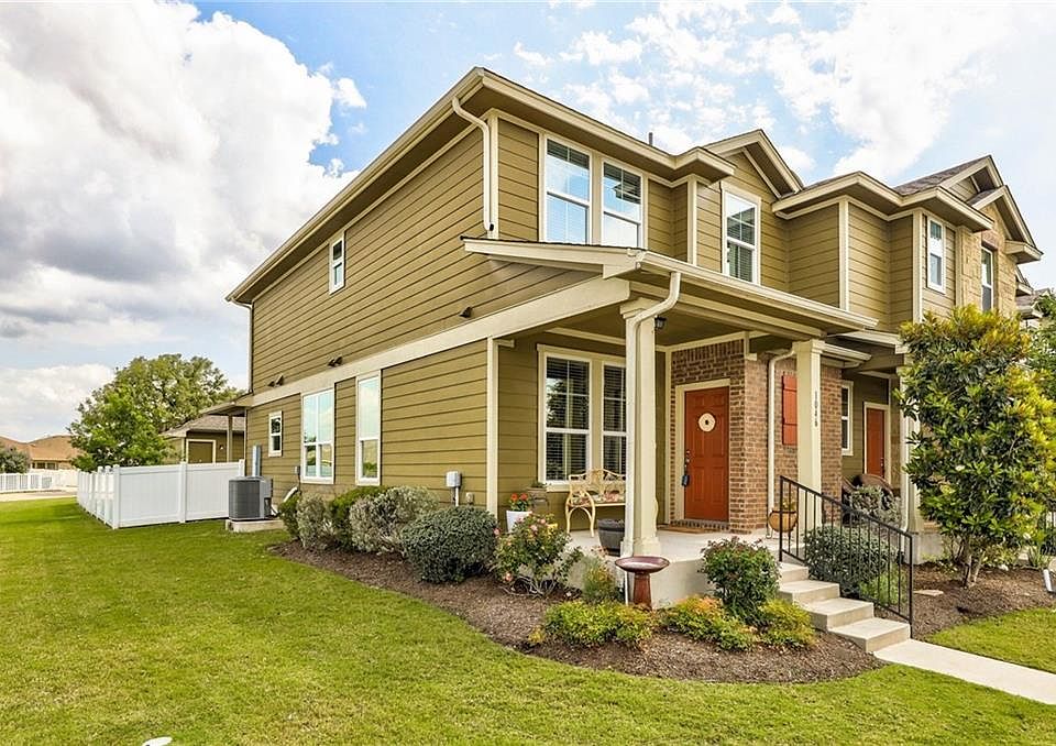 1st image of 1046 Lost Pines Ln