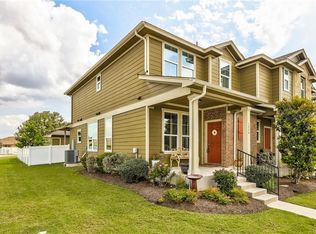1046 Lost Pines Ln, Cedar Park, TX 78613