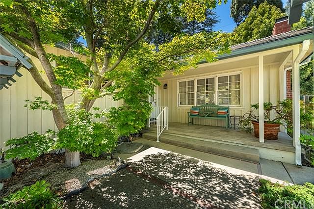1st image of 26563 Basswood Ave